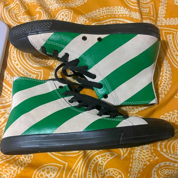 Calvin Klein sneakers wm sz 10 fun unique sneaker!! - Picture 1 of 4